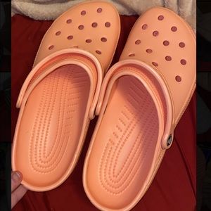 Coral crocs